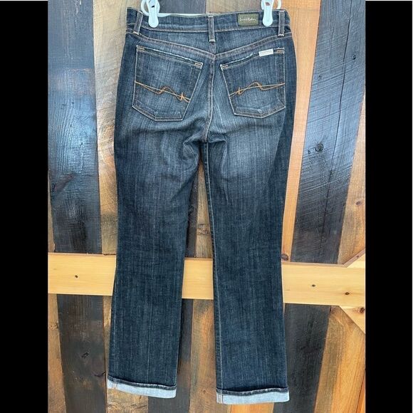 DAVID  Kahn Jeanwear straight cuffed jeans, size 2. - Picture 2 of 9